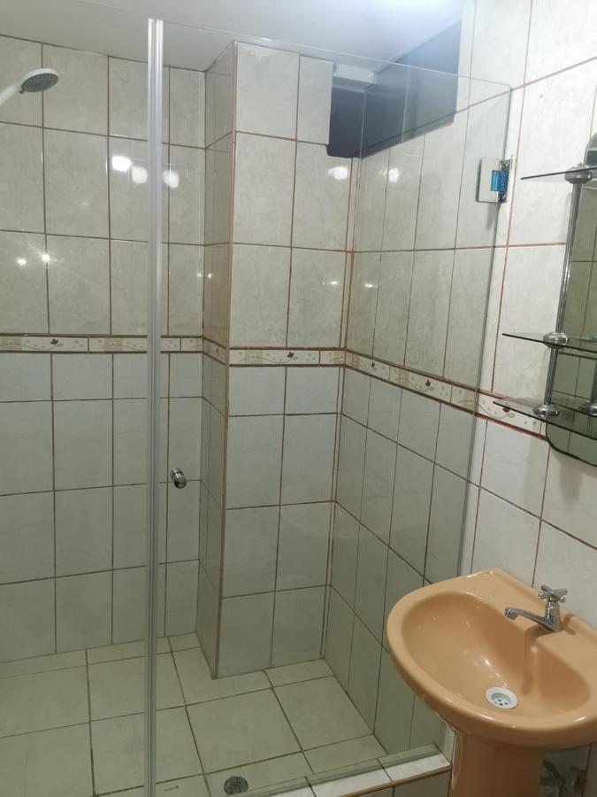 Hostal Turistico El Cajamarquez 리마 외부 사진
