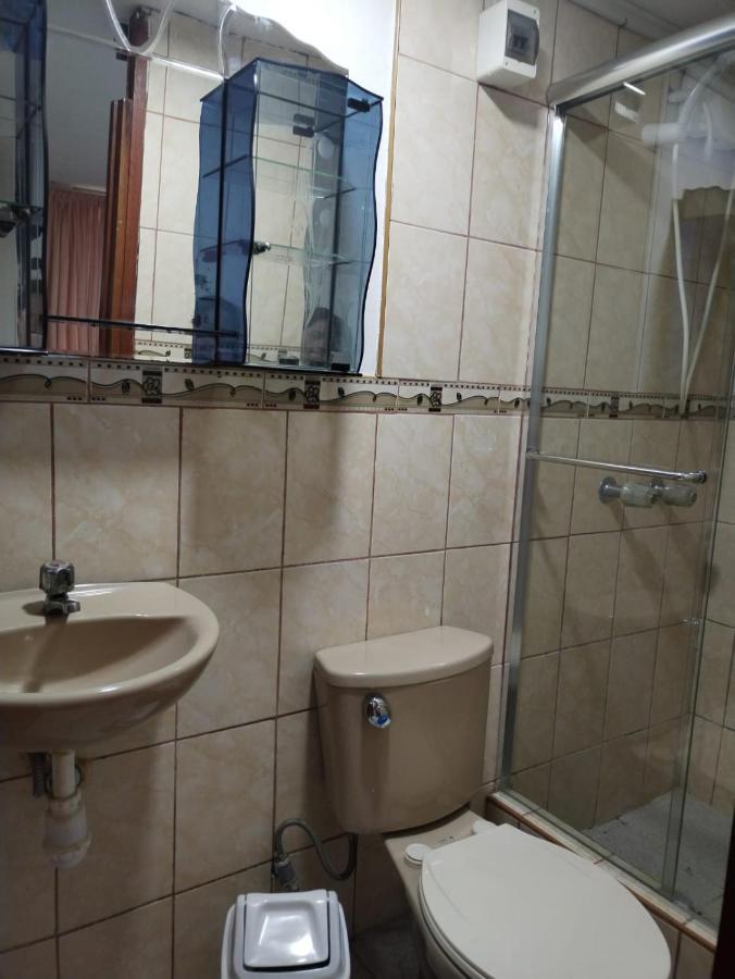Hostal Turistico El Cajamarquez 리마 외부 사진